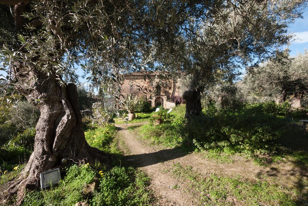 Casa Migliaca Villa Pettineo ภายนอก รูปภาพ