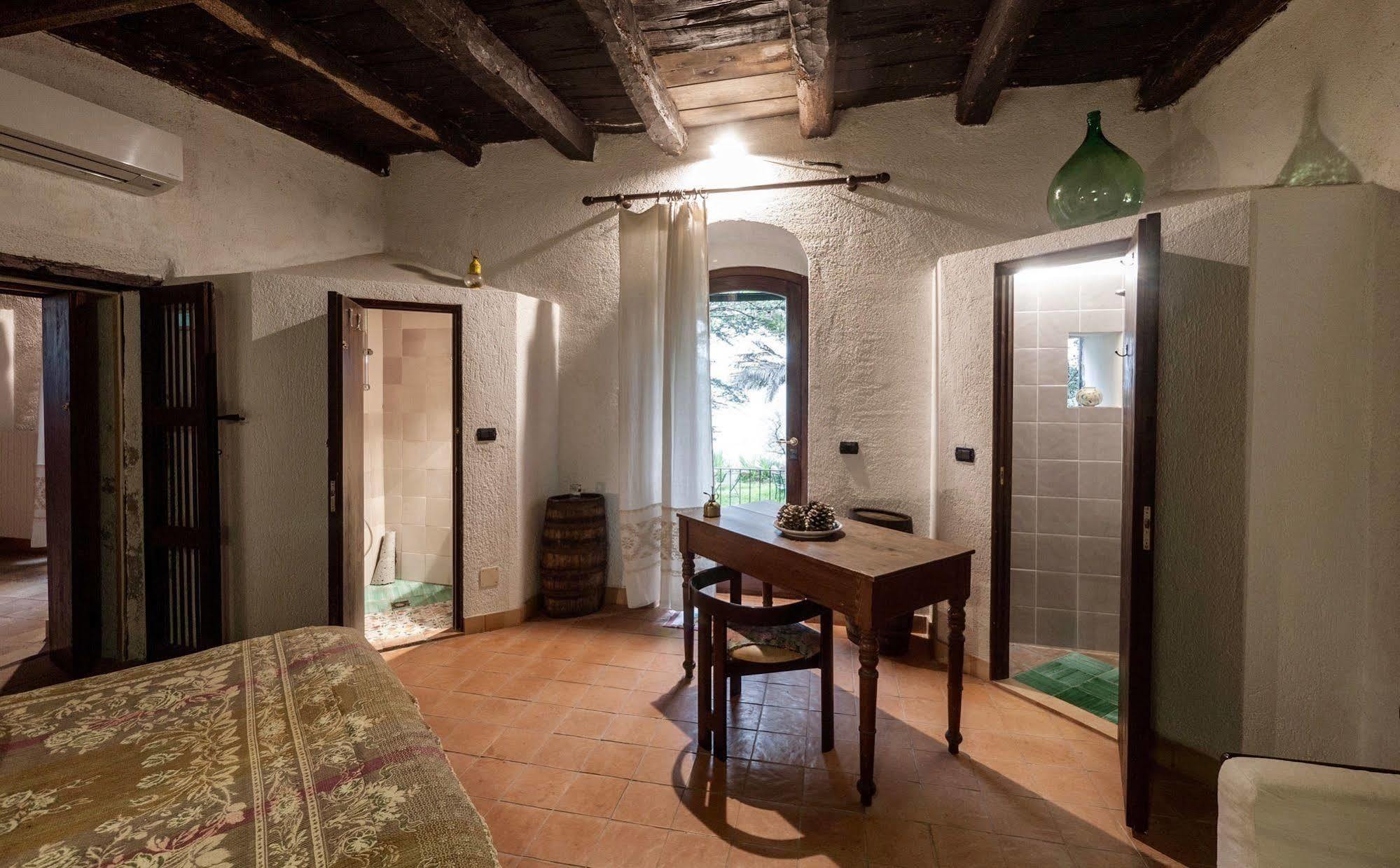 Casa Migliaca Villa Pettineo ภายนอก รูปภาพ